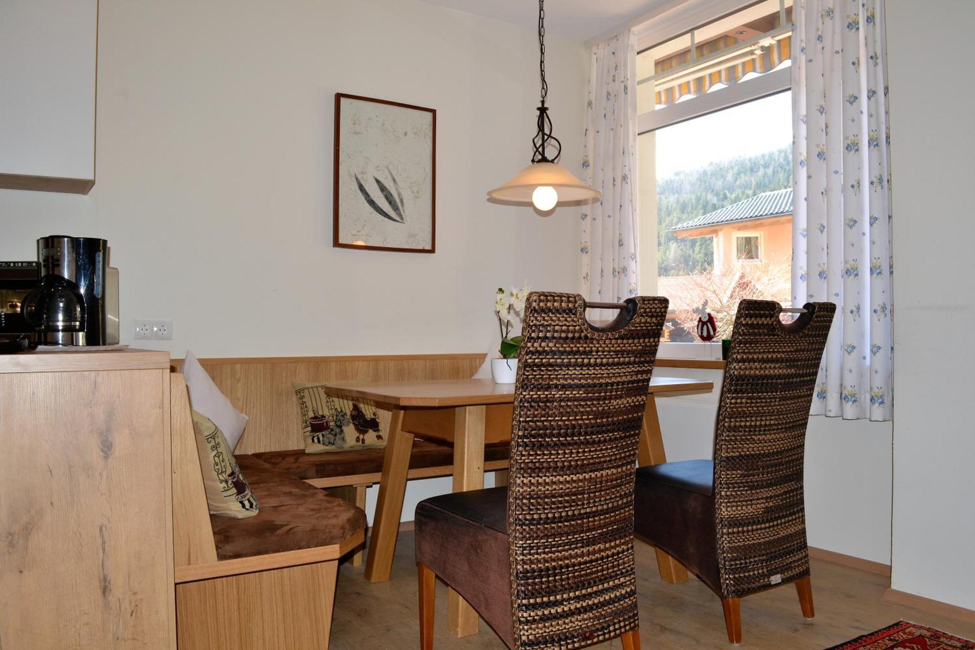 Appartementhaus Sunshine اشنكريش الغرفة الصورة